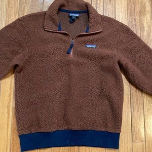Men’s Patagonia Pullover in Rust with Navy trim